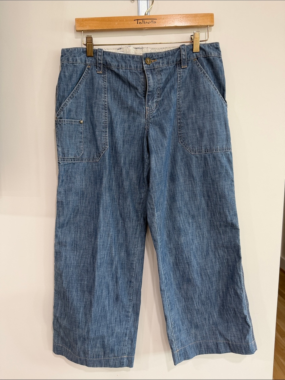 Pilcro Light Blue Wide-Leg Denim Jeans with Utility Pocket